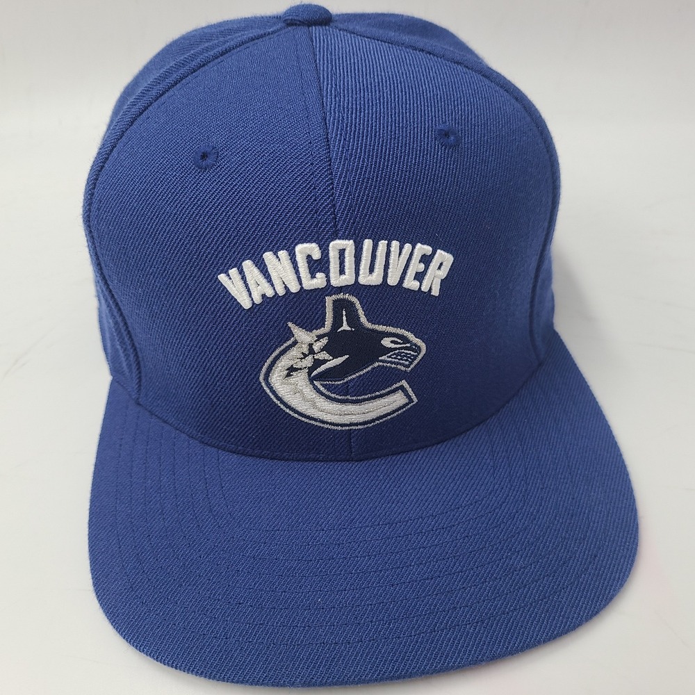 Vancouver Canucks Hat Fitted 7 3/8 Mitchell & Ness Blue NHL Hockey Wool Mens